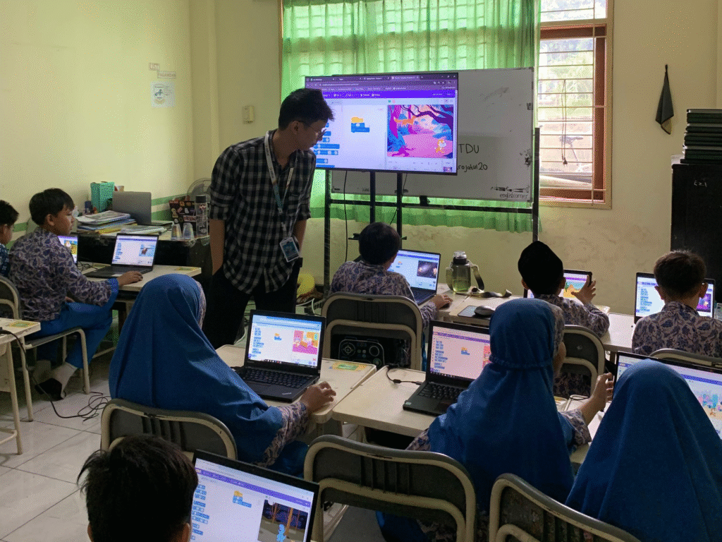 Coding Wojak Usia Bukan Penghalang: Belajar Coding Bisa Dimulai Kapan Saja - Coding ...